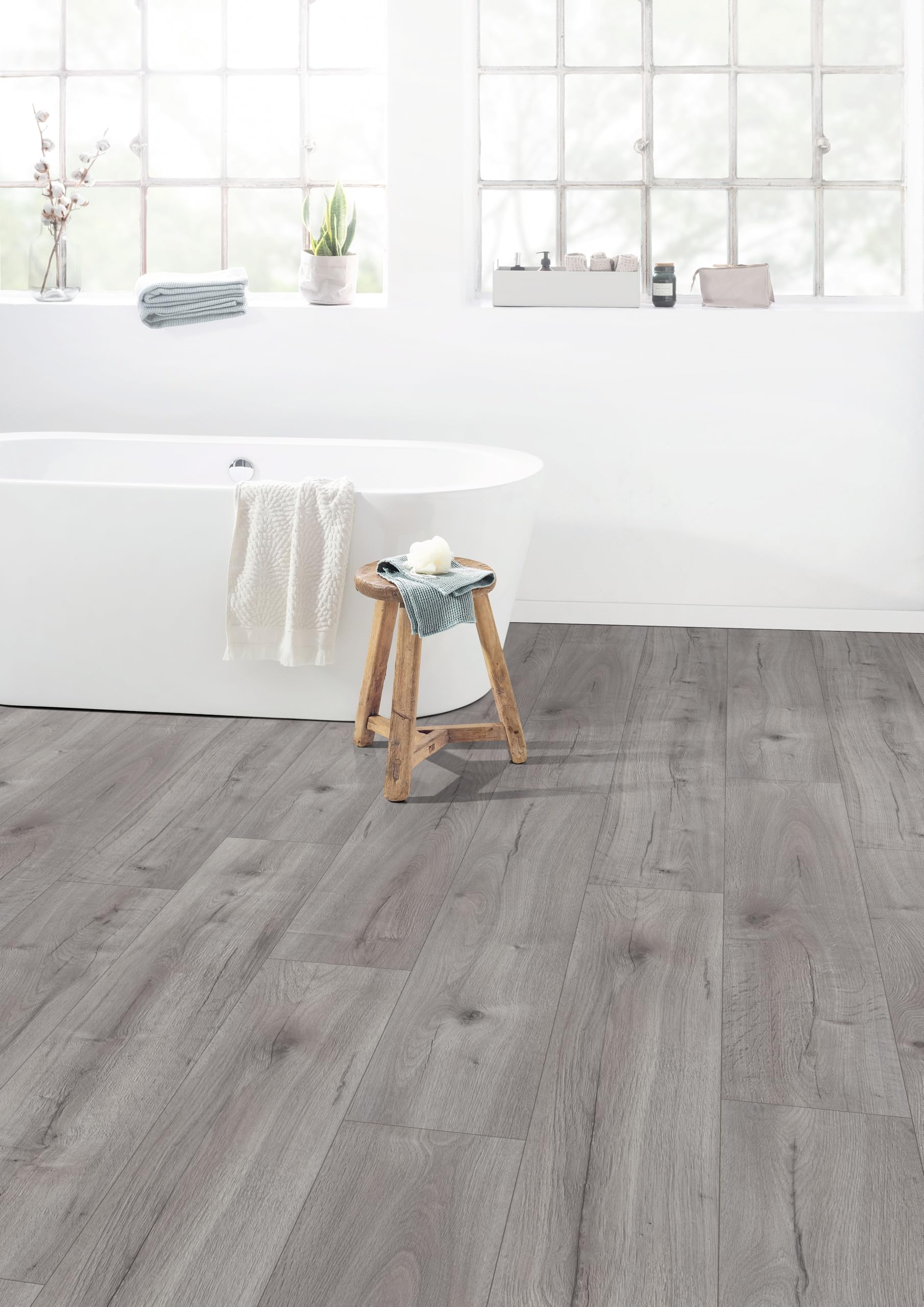 egger-naturesense-aqua-el2156-laminat-loja-eiche-2-543m image 5