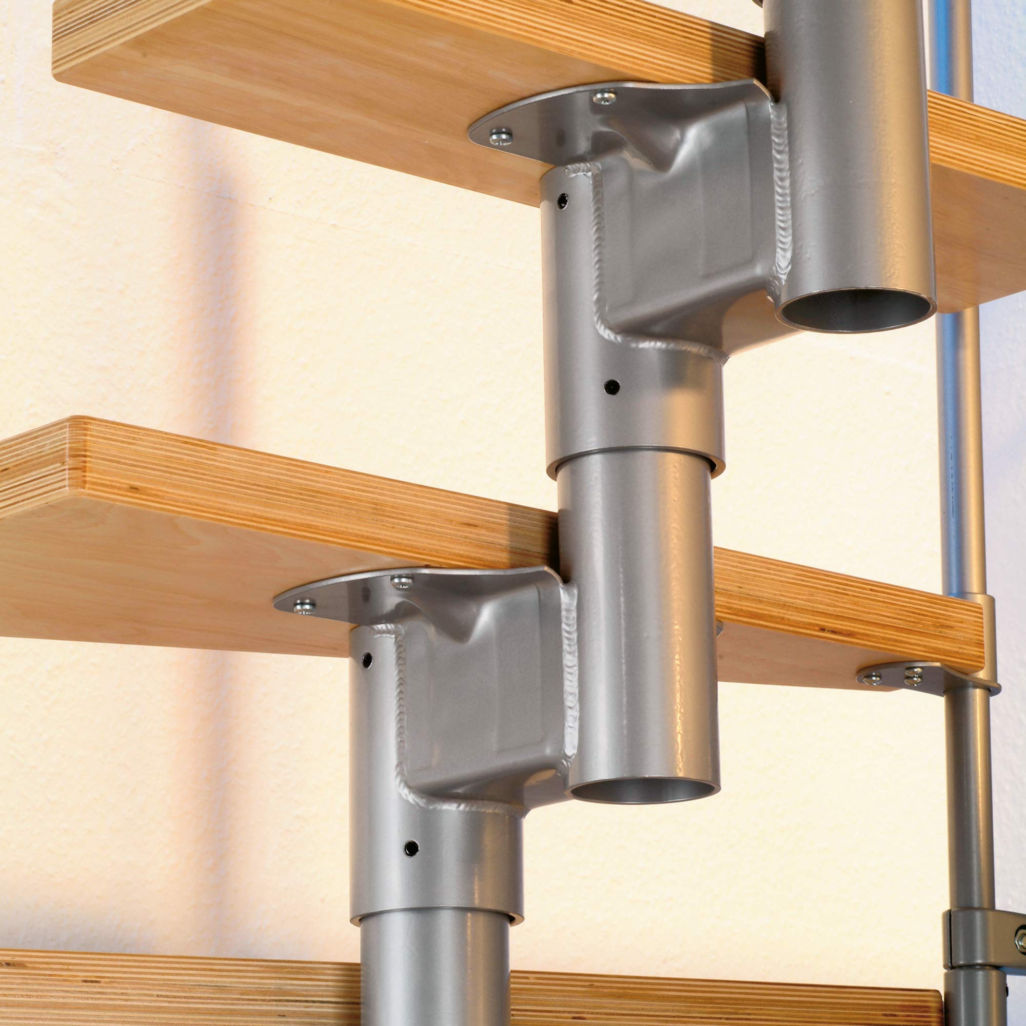 dolle-dublin-raumspartreppe-buche-75-cm-gerade-lackiert image 3