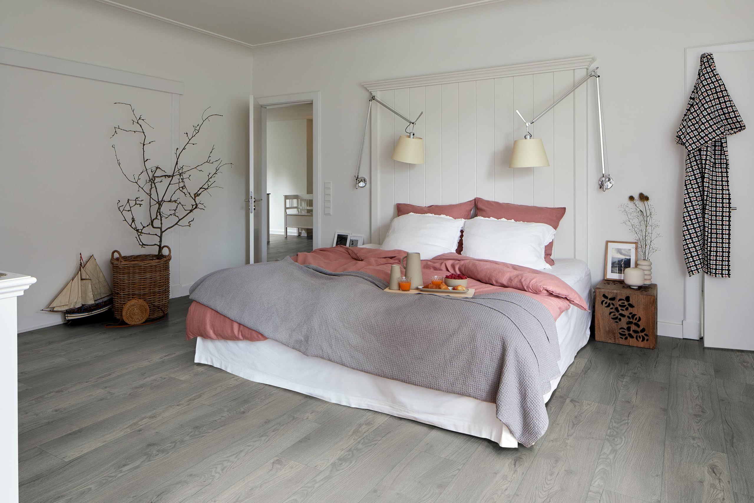 egger-naturesense-aqua-el1028-avery-eiche-grau-laminat-1-746m image 6
