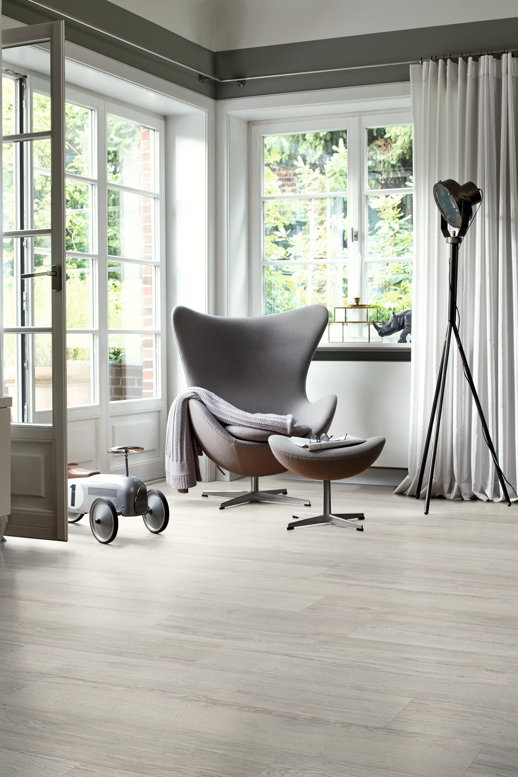 egger-naturesense-aqua-el2081-laminat-elva-eiche-grau-10mm image 5